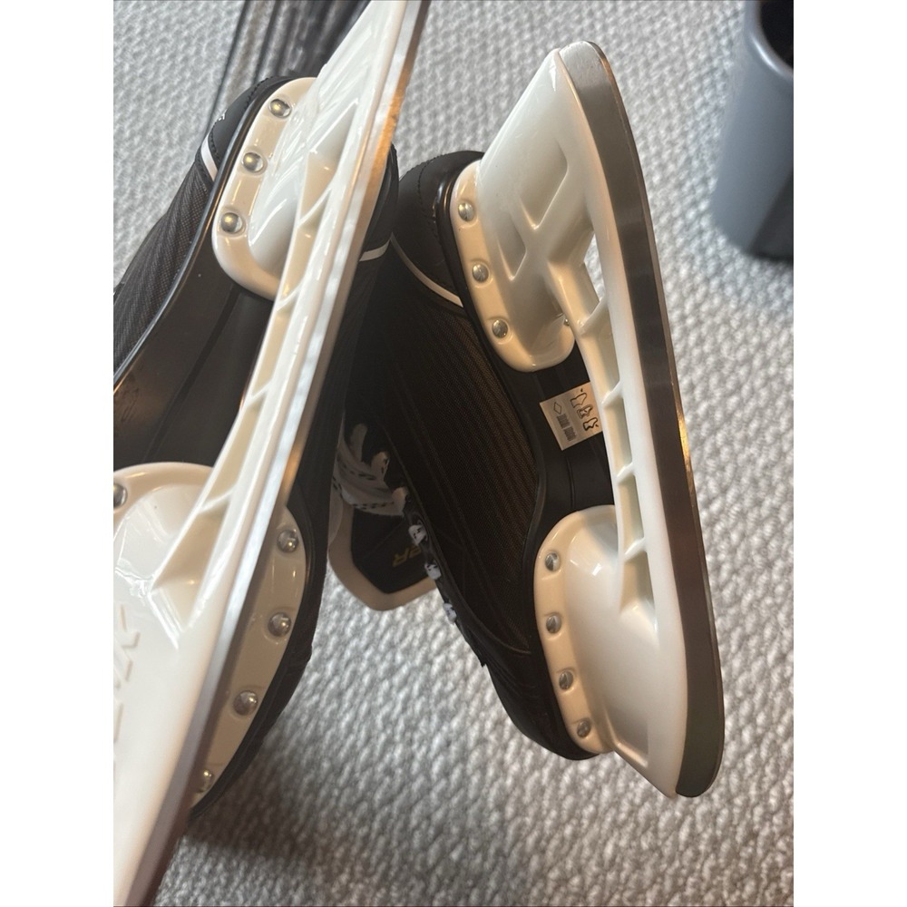 Bauer Supreme Ice Hockey Skates Black Tuuk S140 Size 7.5 Excellent Condition - Picture 5 of 6